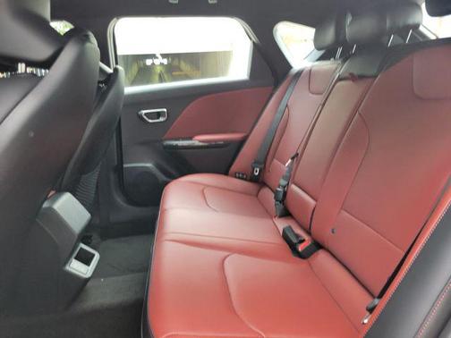 Aurora Black Pearl 2026 Kia K4 GT-Line