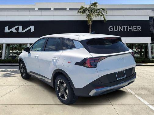 2026 Kia Sportage LX