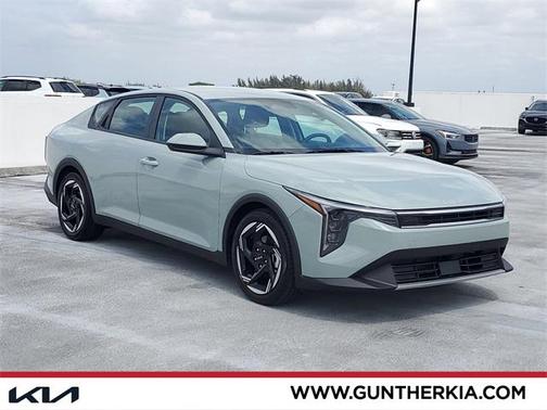 2025 Kia K4 EX