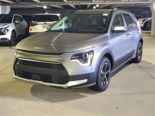 2025 Kia Niro EX