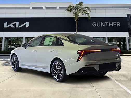 2026 Kia K5 GT-Line