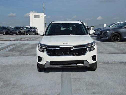 2024 Kia Seltos EX