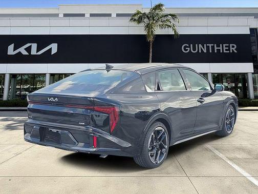 Aurora Black Pearl 2026 Kia K4 GT-Line