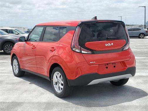 2025 Kia Soul LX