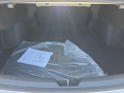 Snow White Pearl 2026 Kia K5 GT-Line