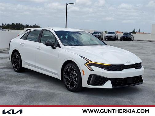2025 Kia K5 GT-Line