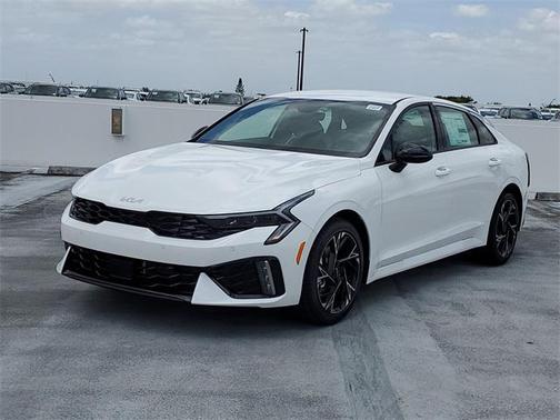 2025 Kia K5 GT-Line