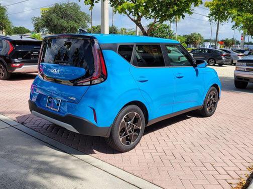 Surf Blue 2023 Kia Soul EX