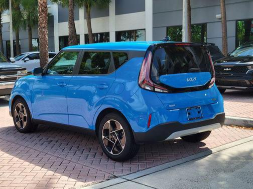 Surf Blue 2023 Kia Soul EX