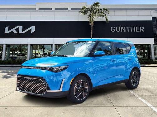 Surf Blue 2023 Kia Soul EX