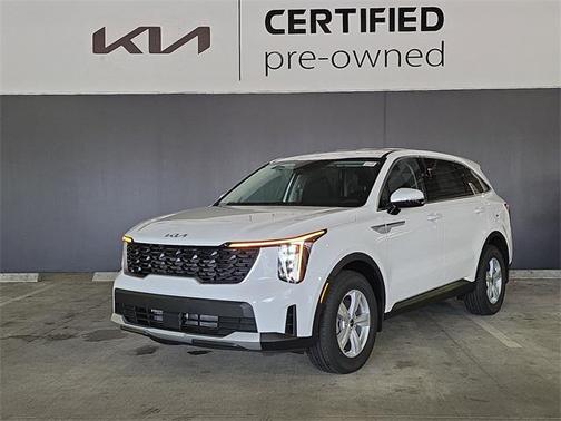 2025 Kia Sorento LX