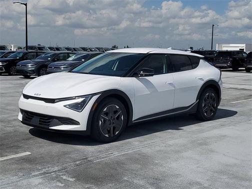 2025 Kia EV6 Light