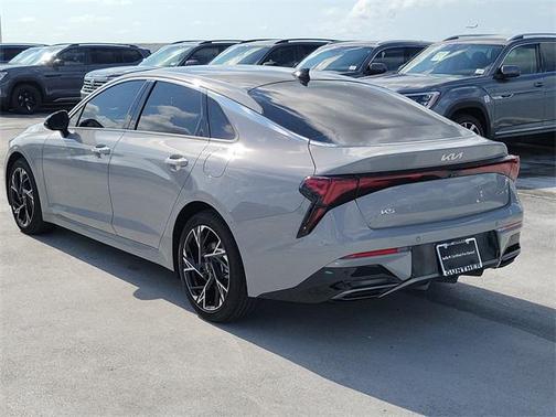 2025 Kia K5 GT-Line