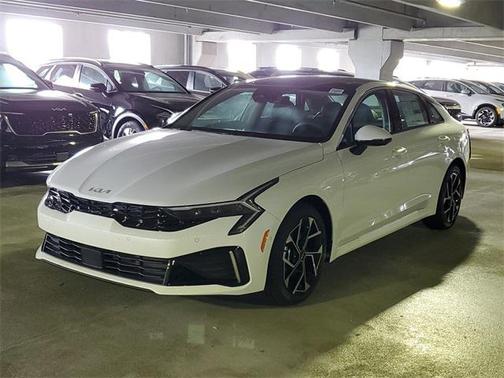 2025 Kia K5 EX