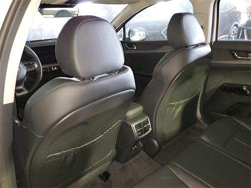 2025 Kia K5 EX