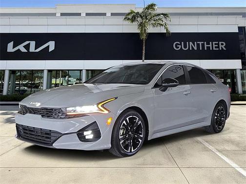 2022 Kia K5 GT-Line