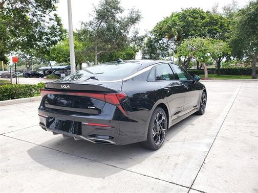 2025 Kia K5 GT-Line