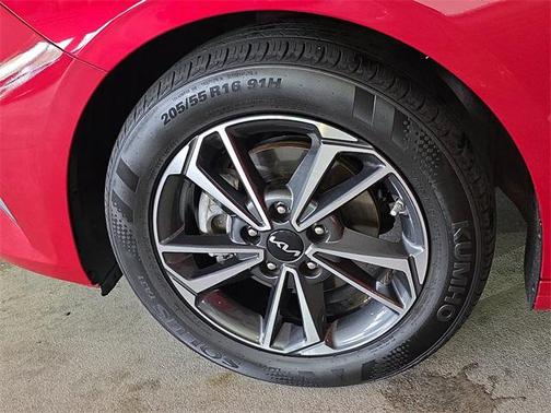 2023 Kia Forte LXS