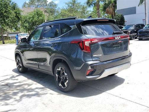 2025 Kia Seltos EX