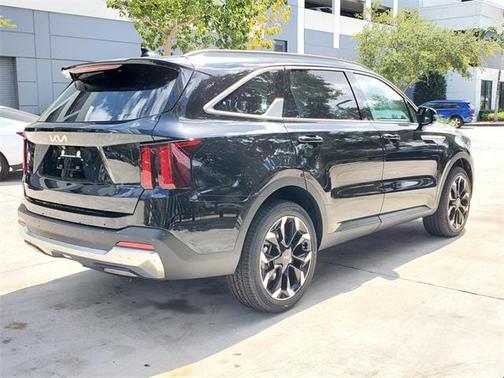 2025 Kia Sorento EX