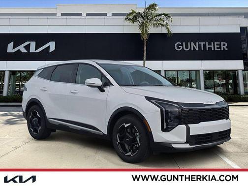 Glacial White Pearl 2026 Kia Sportage EX
