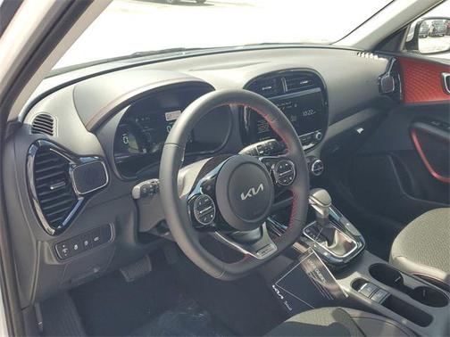 2025 Kia Soul GT-Line