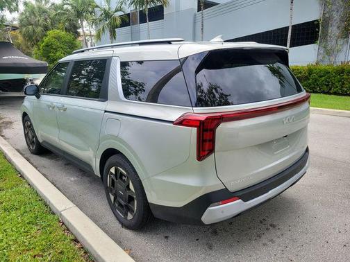 Ivory Silver 2026 Kia Carnival EX