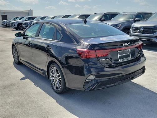 2022 Kia Forte GT-Line