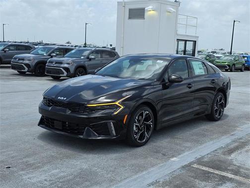 2025 Kia K5 GT-Line