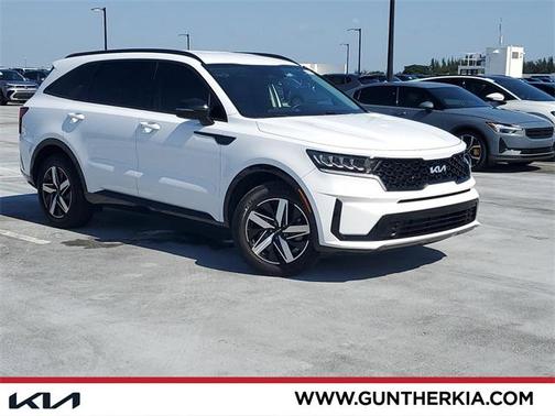 2022 Kia Sorento S