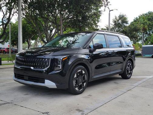 Aurora Black Pearl 2026 Kia Carnival EX