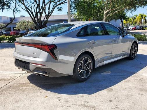2025 Kia K5 GT-Line