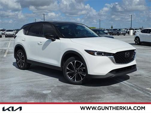 2022 Mazda CX-5 2.5 S Premium Package