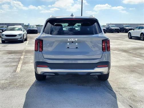 2025 Kia Sorento S