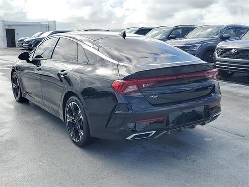 2022 Kia K5 GT-Line