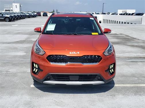 2022 Kia Niro Touring SE