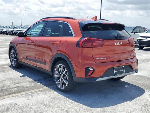 2022 Kia Niro Touring SE