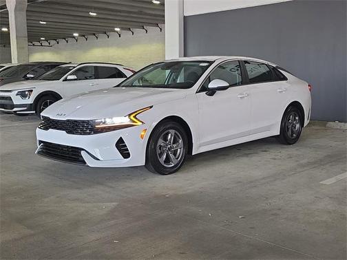 2023 Kia K5 LXS