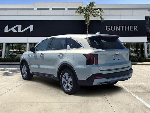 Ivory Silver 2026 Kia Sorento LX