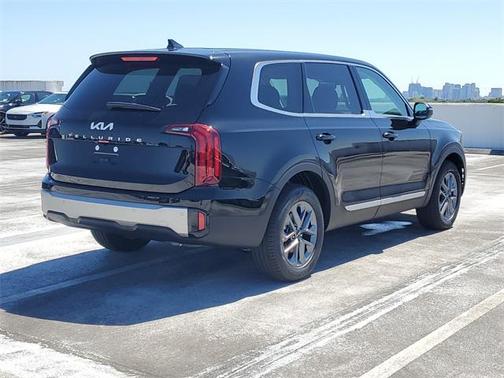 2025 Kia Telluride LX