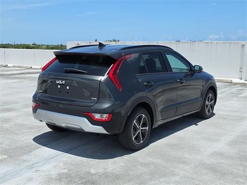 2025 Kia Niro EX