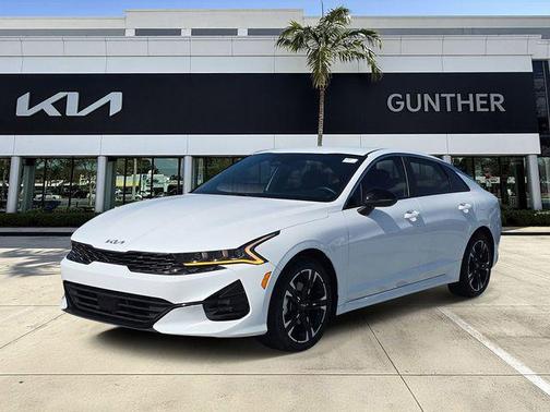 Glacial White Pearl 2024 Kia K5 GT-Line