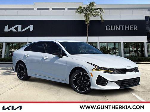 Glacial White Pearl 2024 Kia K5 GT-Line