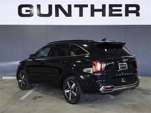 2022 Kia Sorento EX