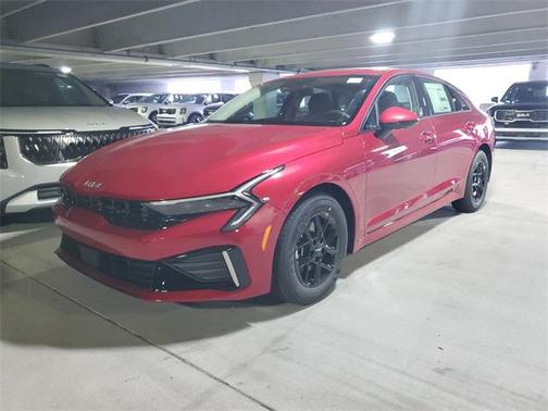 2025 Kia K5 LXS