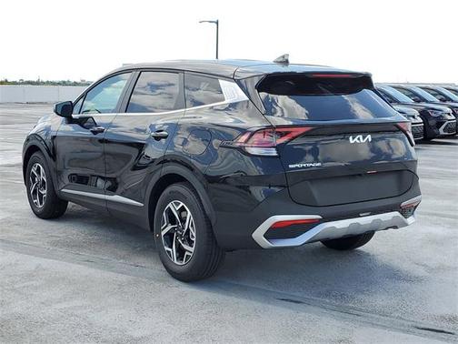 2025 Kia Sportage LX
