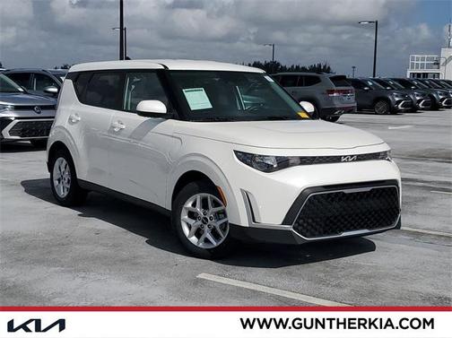 2023 Kia Soul LX