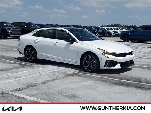 2025 Kia K5 GT-Line