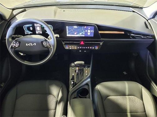 2025 Kia Niro EX
