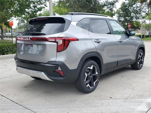 2025 Kia Seltos EX